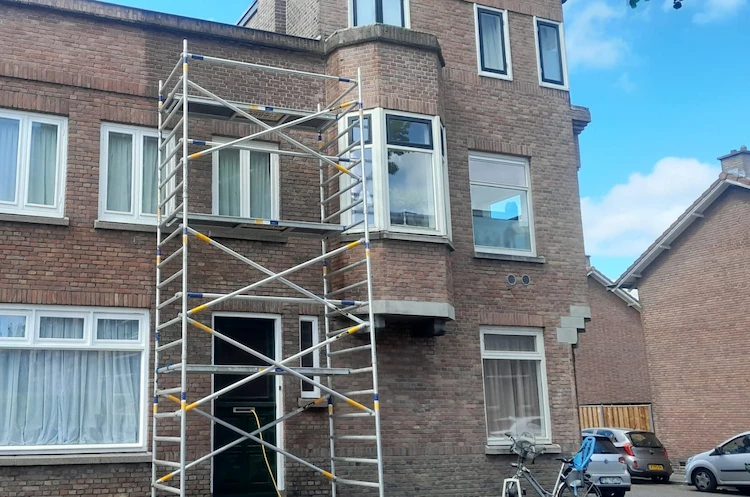Zelf voegwerk vervangen bij woning