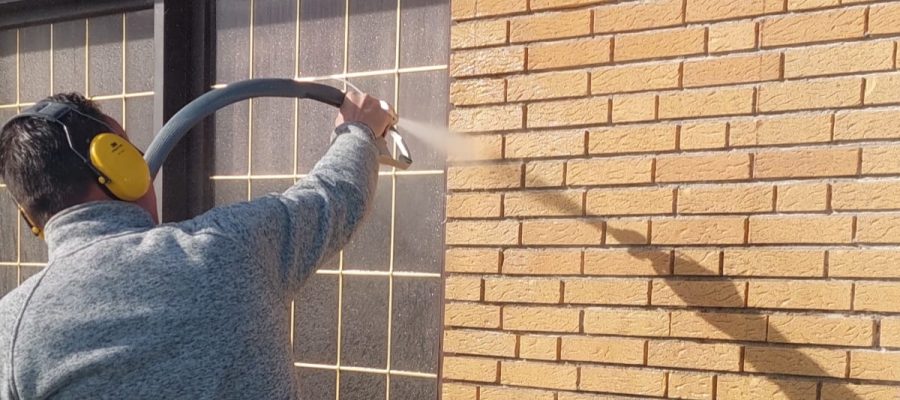 Levering van gevelrenovatie pakket aan huis