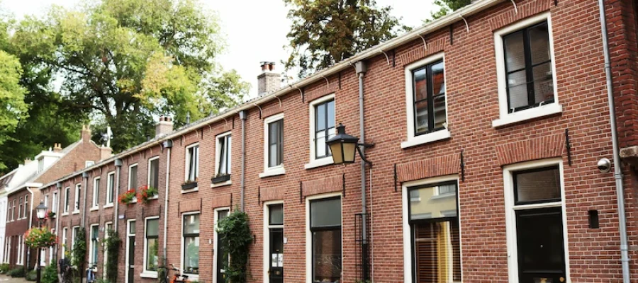 Zelf gevel renoveren of uitbesteden